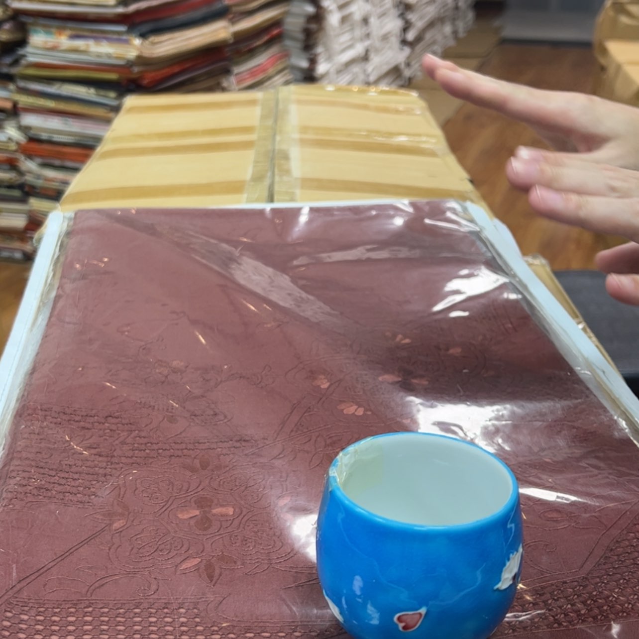 【闪购商品】陶瓷马克杯带盖勺