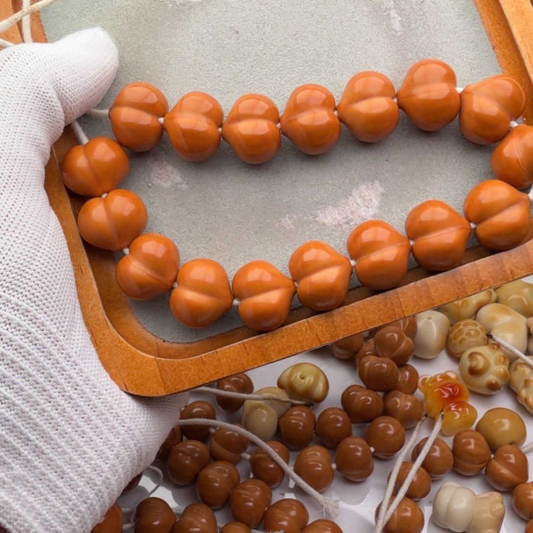 L****猴头核桃吊坠哦哦哦哦