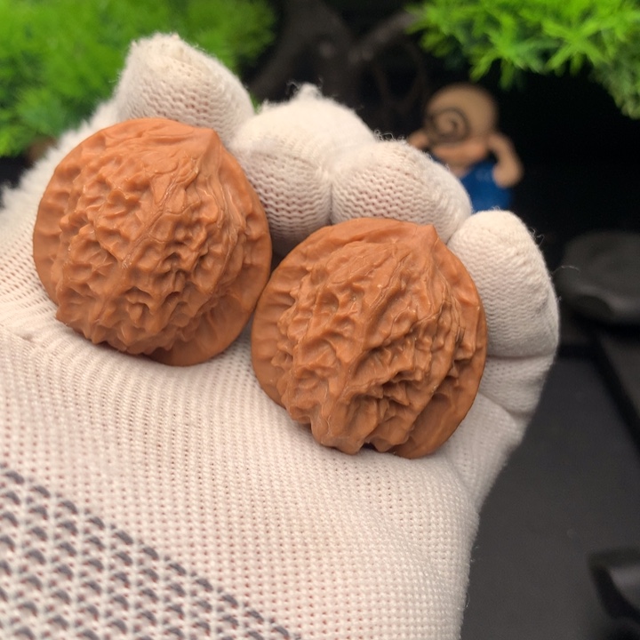 吊坠文玩核桃35尺瓷娃娃