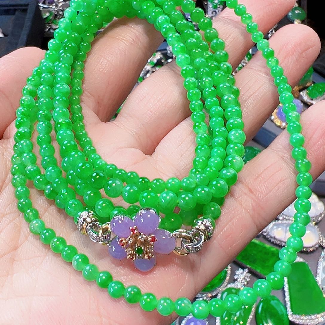 翡翠颈饰18K金镶嵌签收后24小时鉴赏期