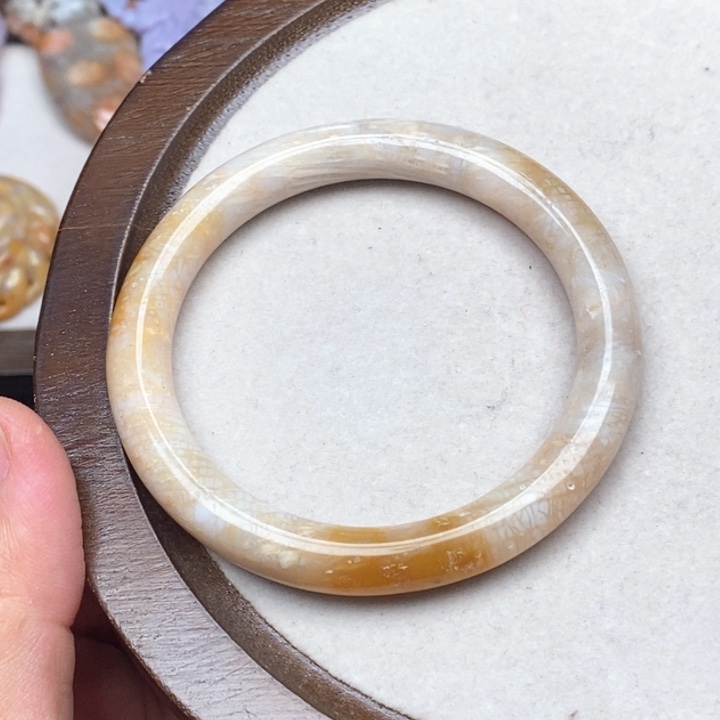 硅化珊瑚（珊瑚玉）手镯（开口镯）未镶嵌52