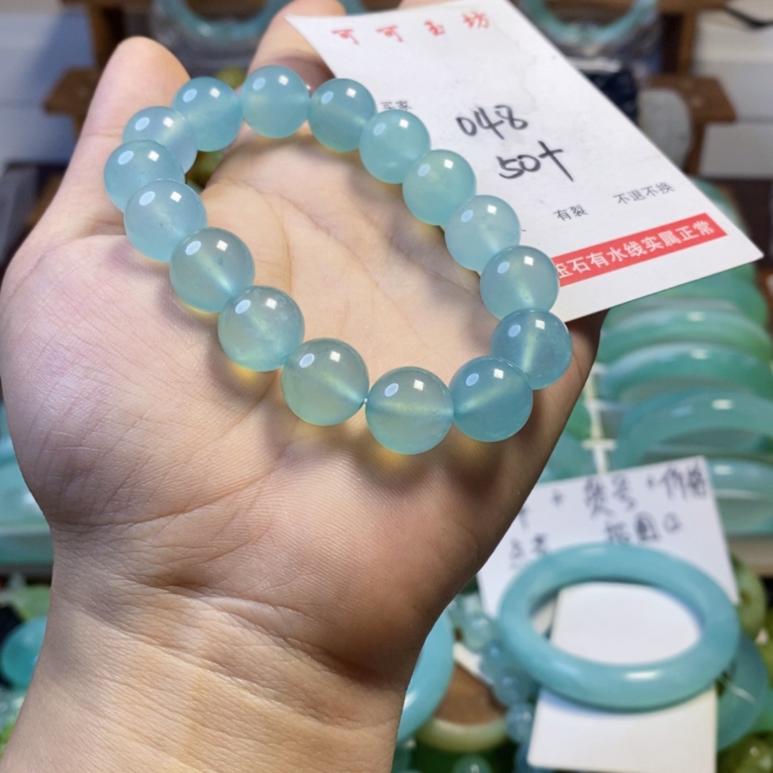 蛇纹石玉未镶嵌手镯1****姐