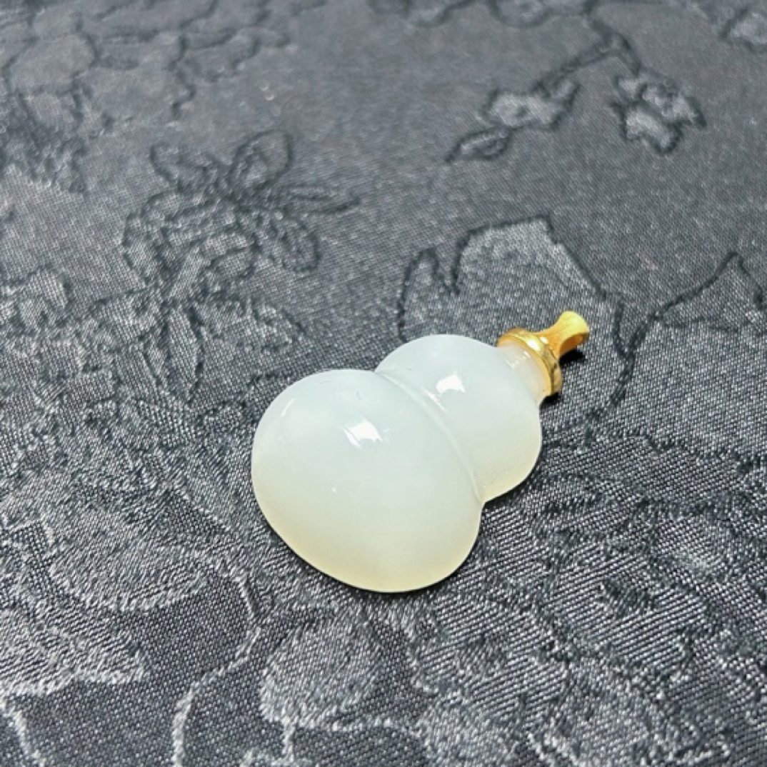 和田玉 羊脂白葫芦 特油18k金镶嵌
