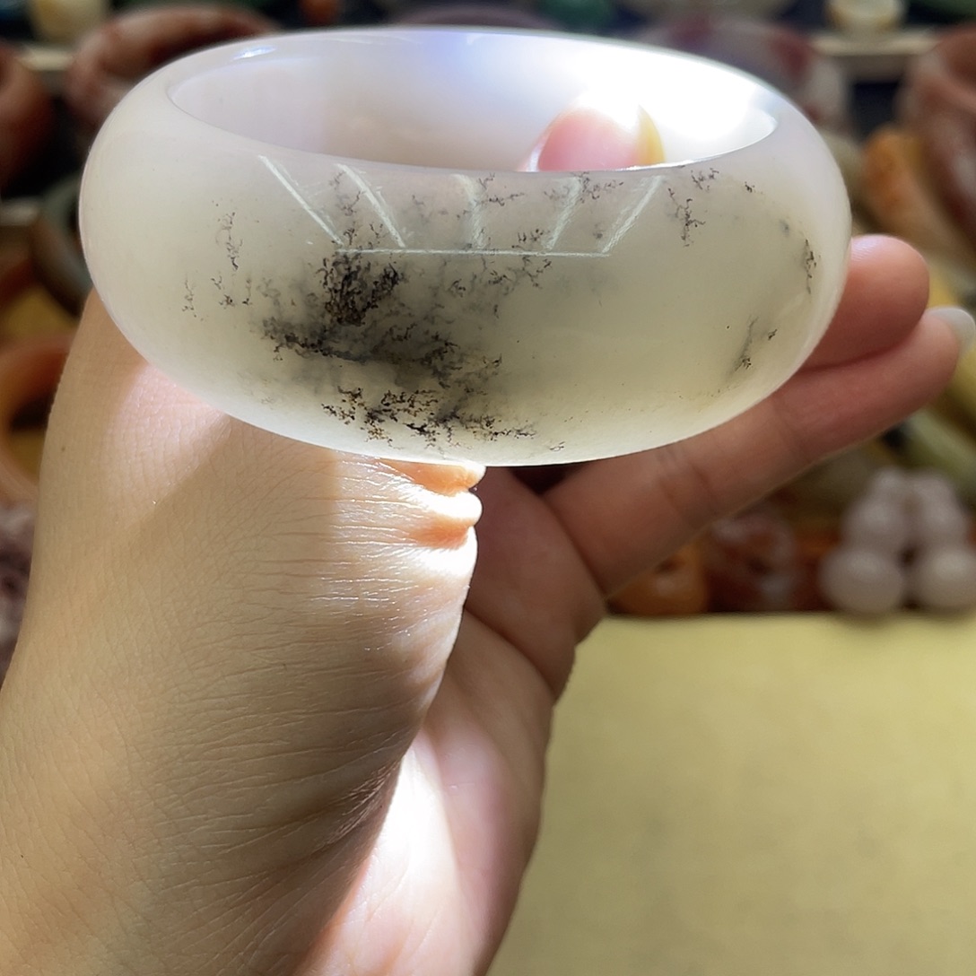 石英岩玉未镶嵌圈口58