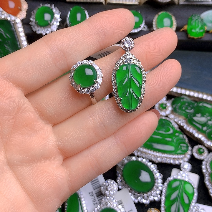 @***h翡翠未镶嵌戒指戒指