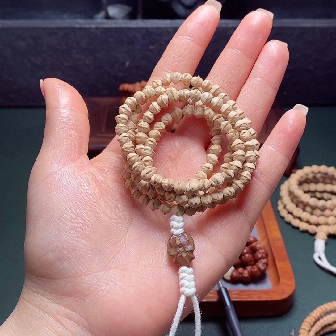 吊坠柏香籽/百香籽175,5