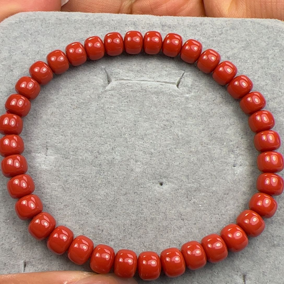 未镶嵌手串南红玛瑙花**痕