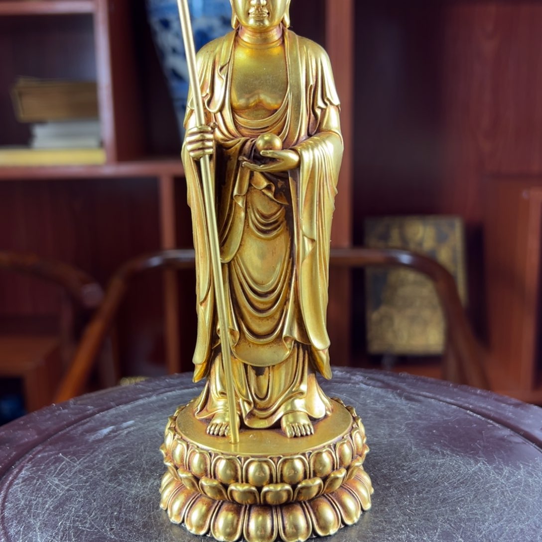 A**x佛像的造型和造型