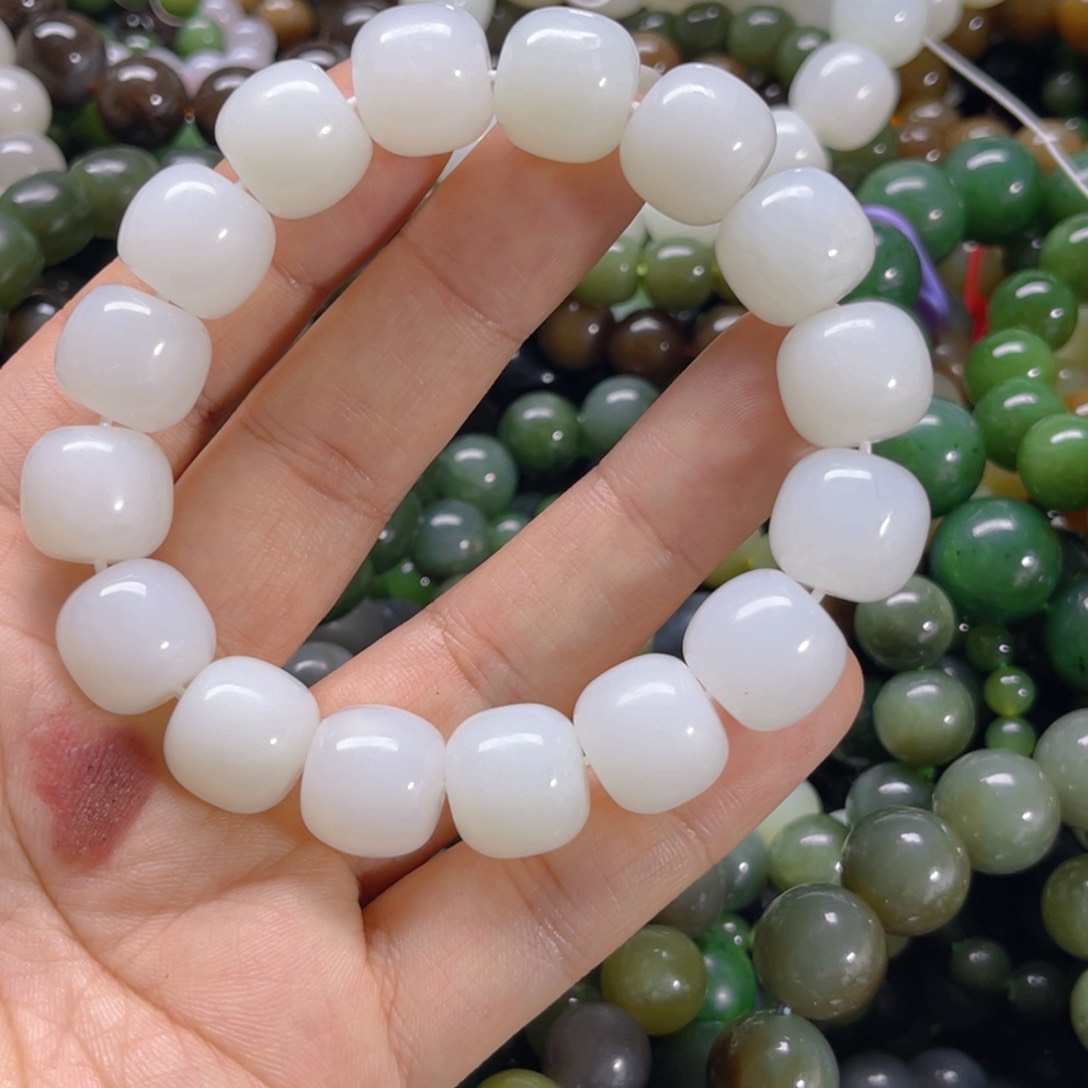 未镶嵌手链和田玉