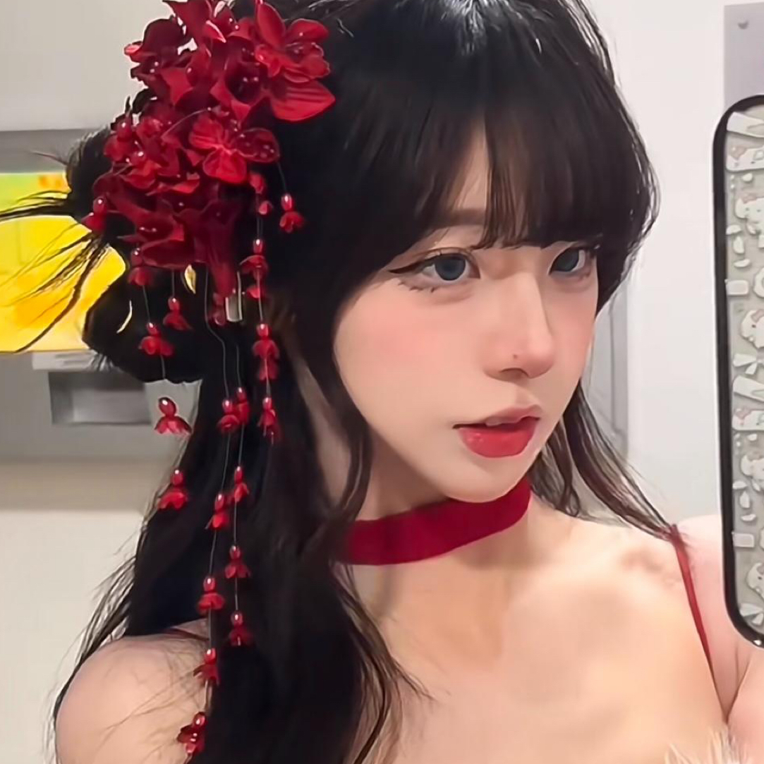 新中式酒红色铃兰花朵流苏发夹女超仙真头饰氛围感复古礼服配饰