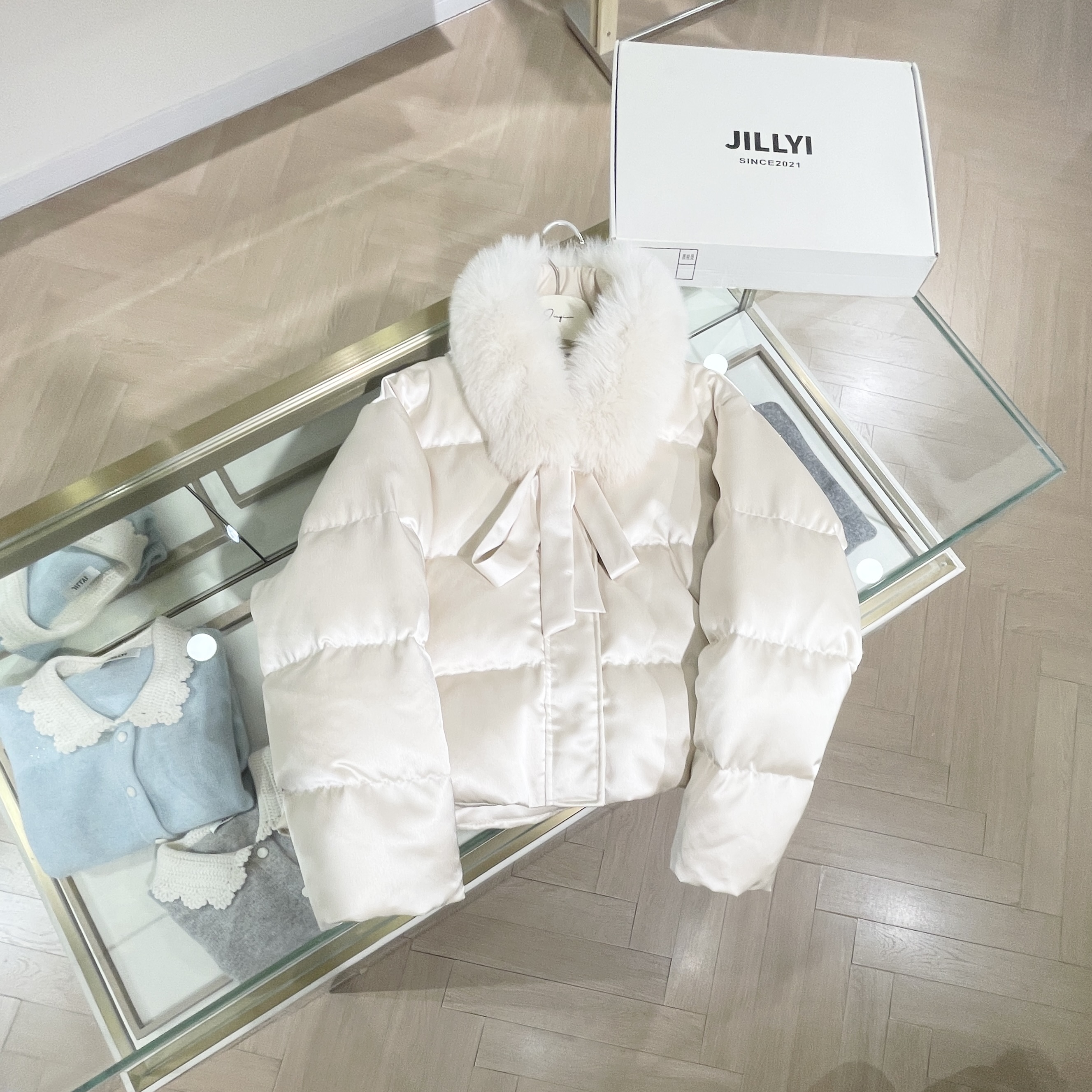 JILLYI【牛奶软糖】粉色毛毛领经典少女风气质百搭时尚羽绒服
