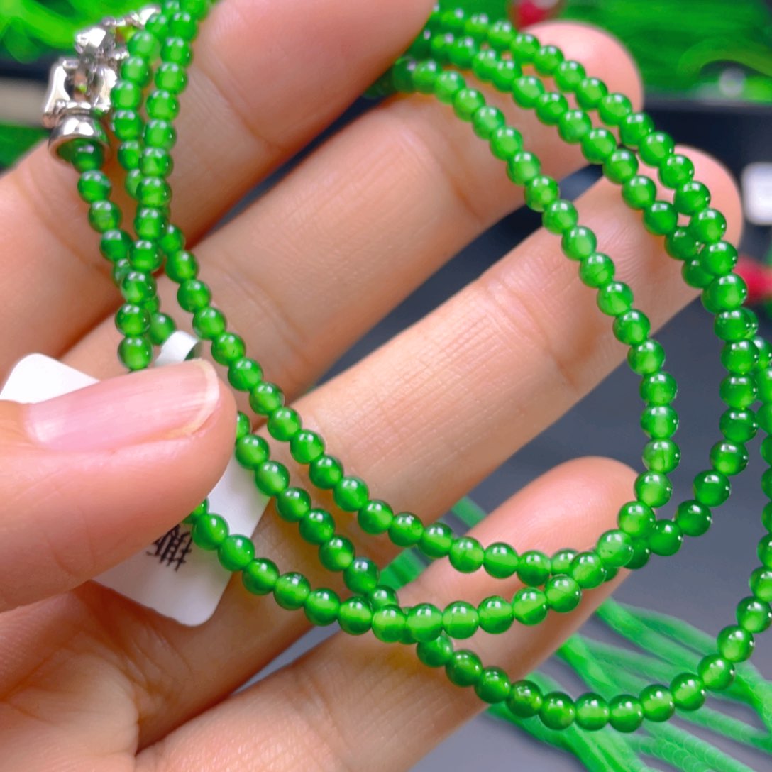 翡翠颈饰未镶嵌，1