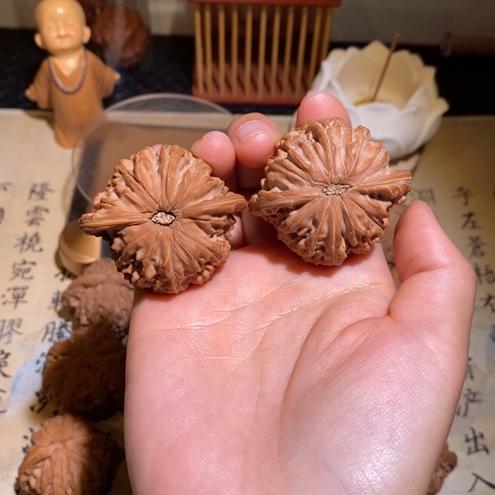 文玩核桃吊坠。44全品磨盘