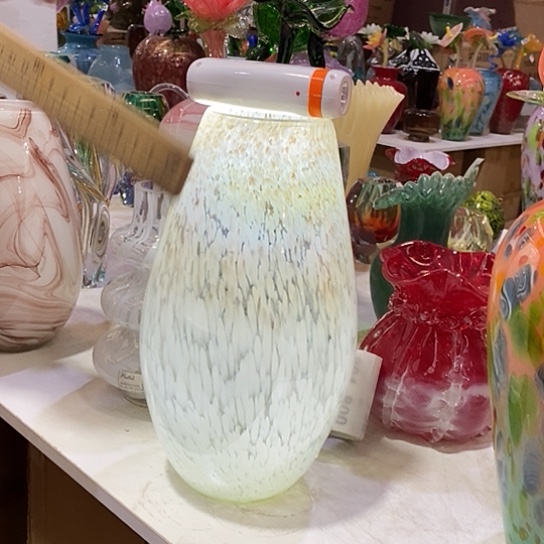 琉璃花瓶高35厘米口径9厘米