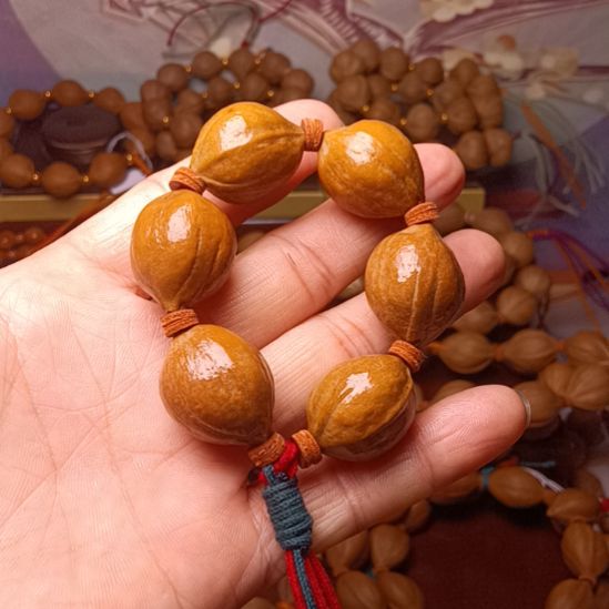 姹***紫橄榄核手串/手链橄榄核手捻鸡血红1.9