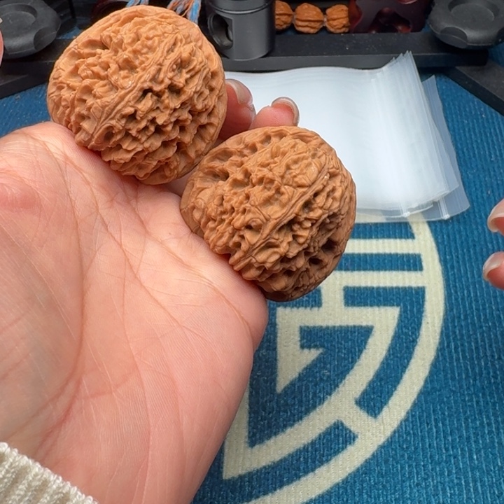 桃核吊坠文玩核桃南疆石