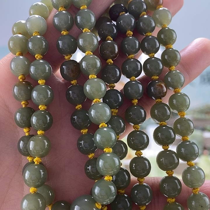 透闪石质玉手链未镶嵌