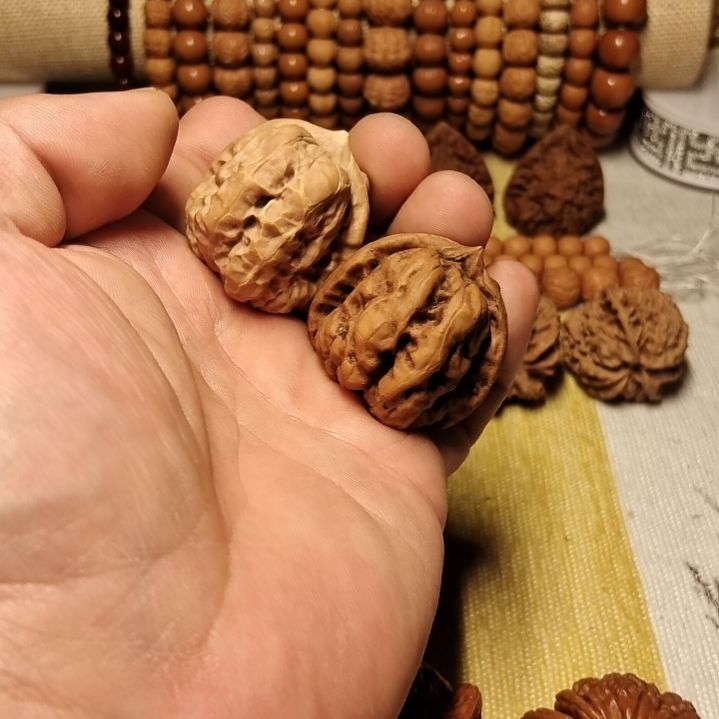 牛***牛文玩核桃吊坠蛤蟆头