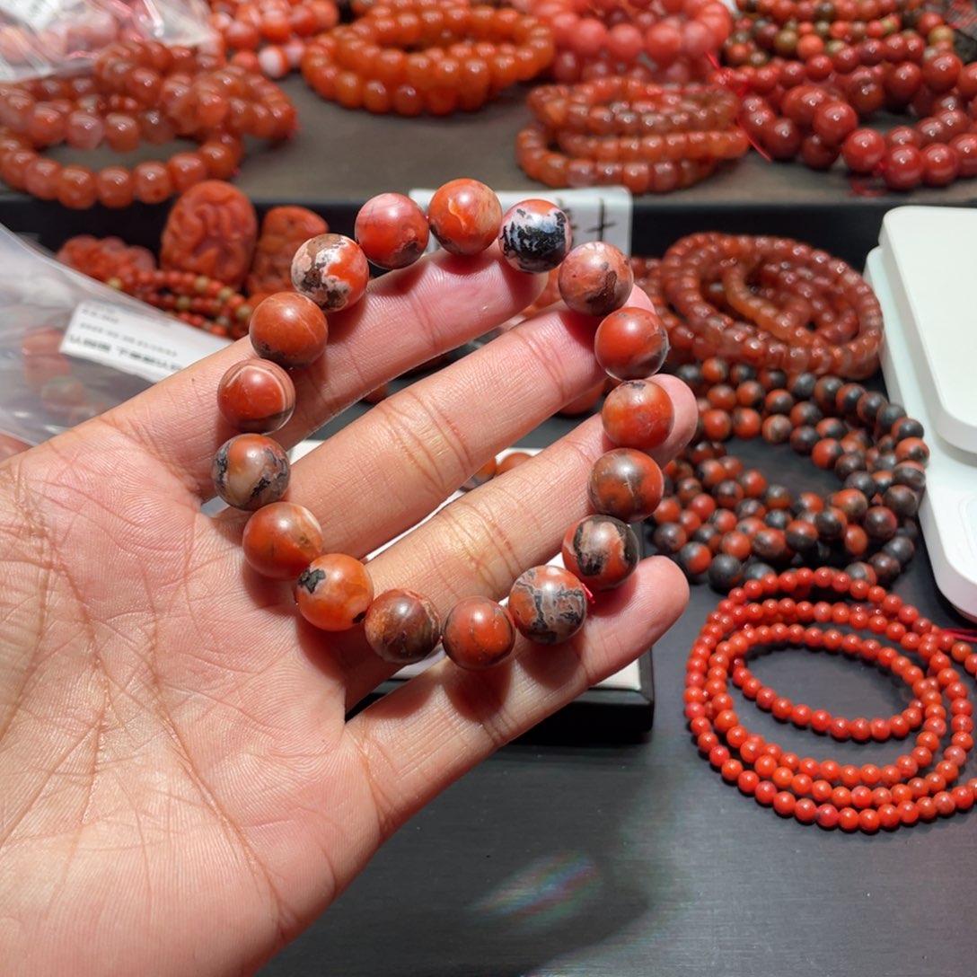 南红玛瑙手链未镶嵌