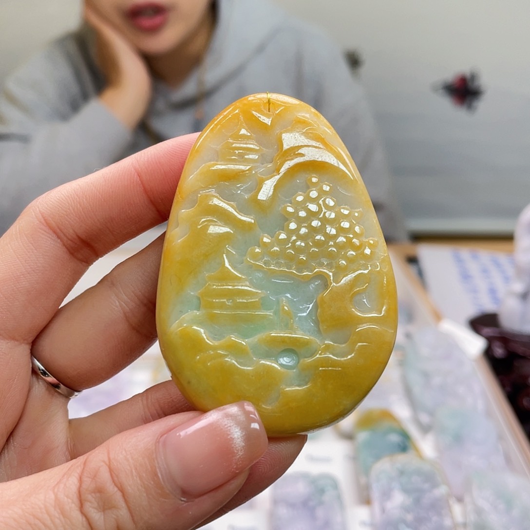 翡翠吊坠(不含链)未镶嵌