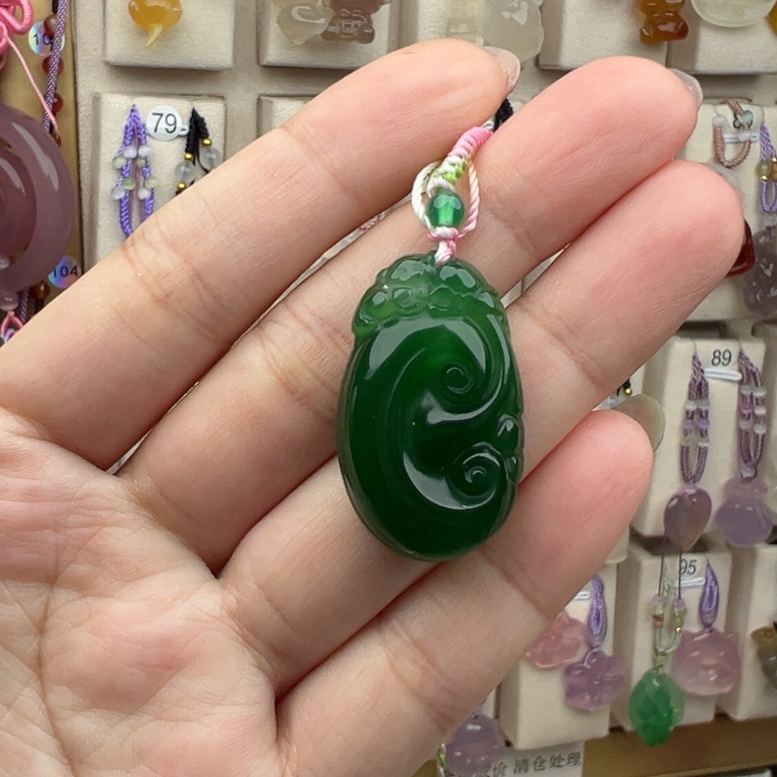 玛瑙/玉髓未镶嵌吊坠(赠链)