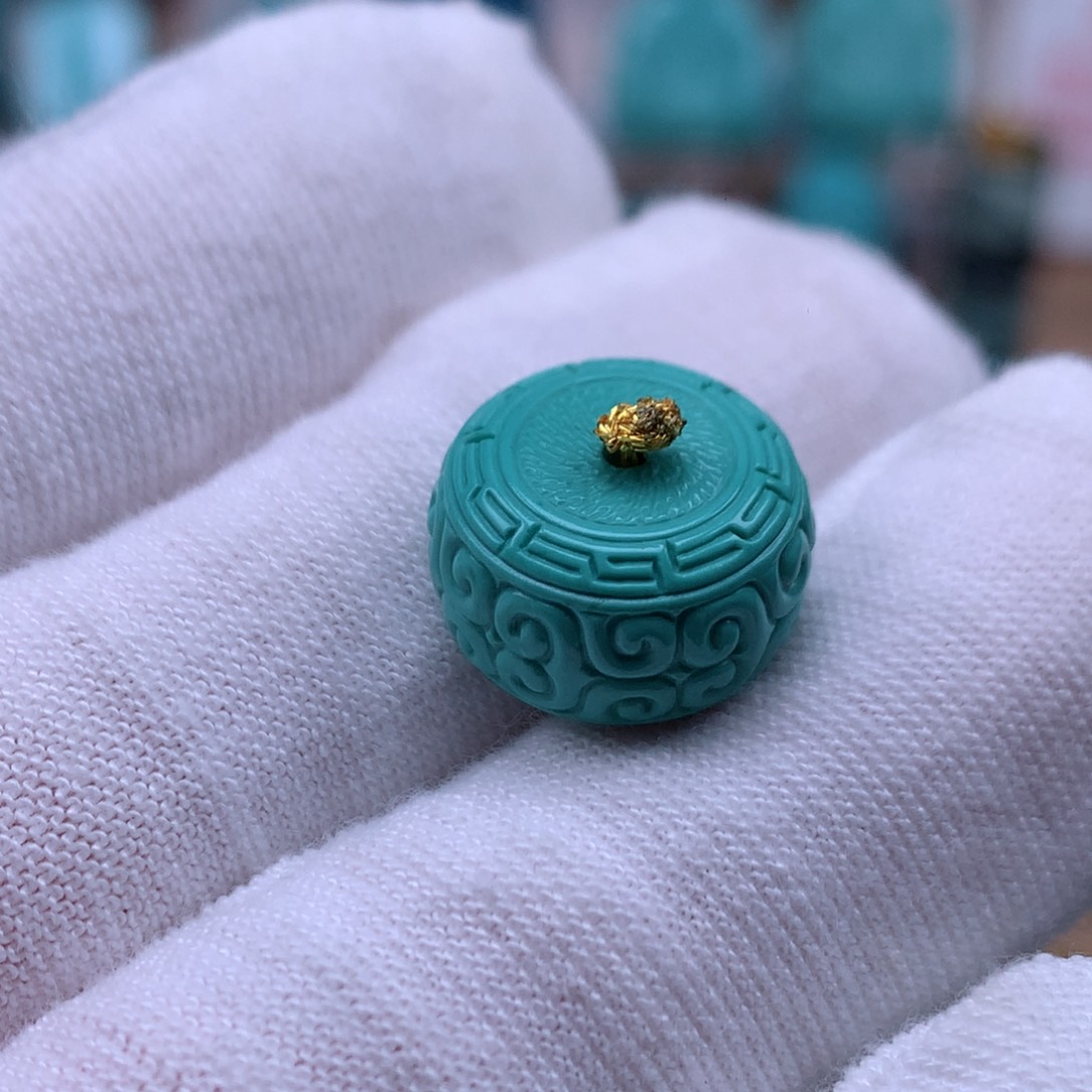未镶嵌绿松石珠宝奇石
