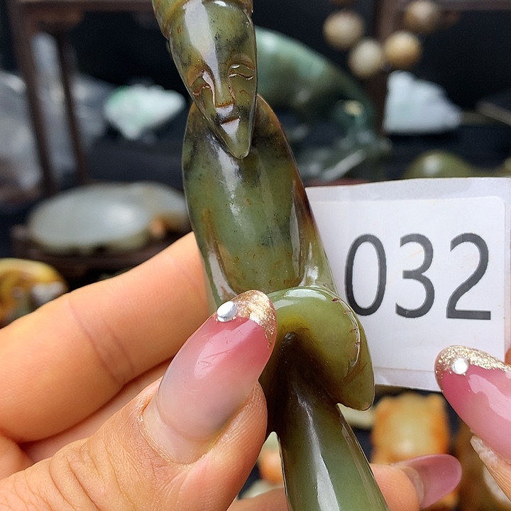 和田玉（糖玉）未镶嵌车挂
