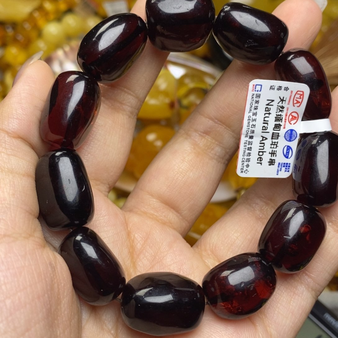 未镶嵌琥珀珠宝奇石