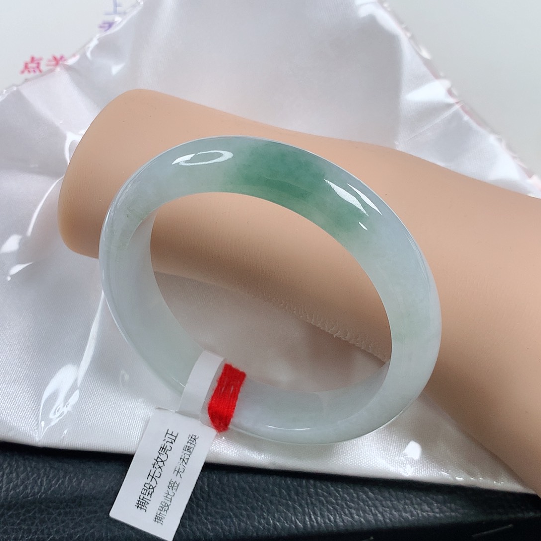 翡翠手镯未镶嵌 正圈⑨⑦