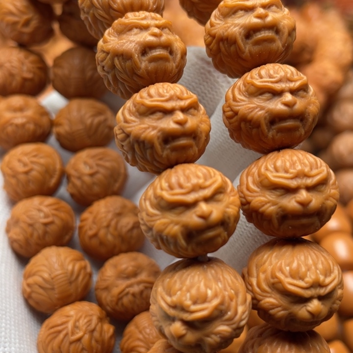 猴头核桃吊坠以***？斗战胜佛