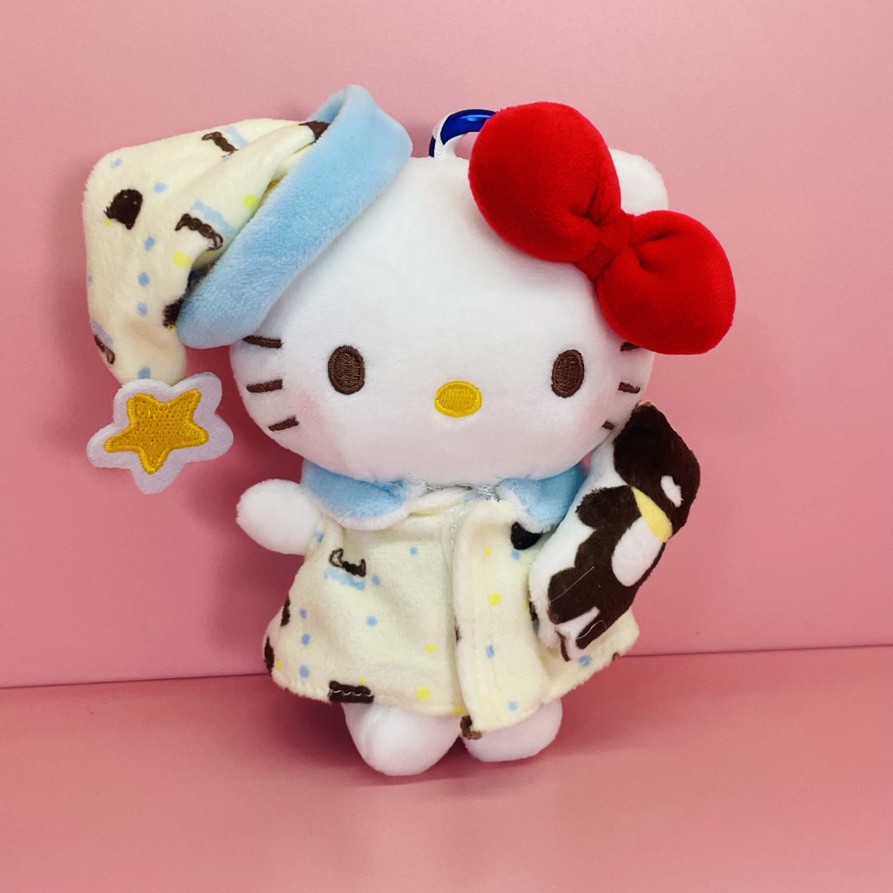 【新款】正版HelloKitty睡衣Kitty二创包挂可爱风手工diy钥匙扣礼物