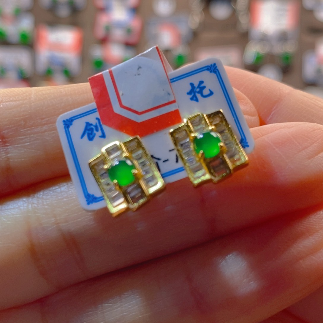 颈饰银S925镶嵌翡翠翡翠耳钉