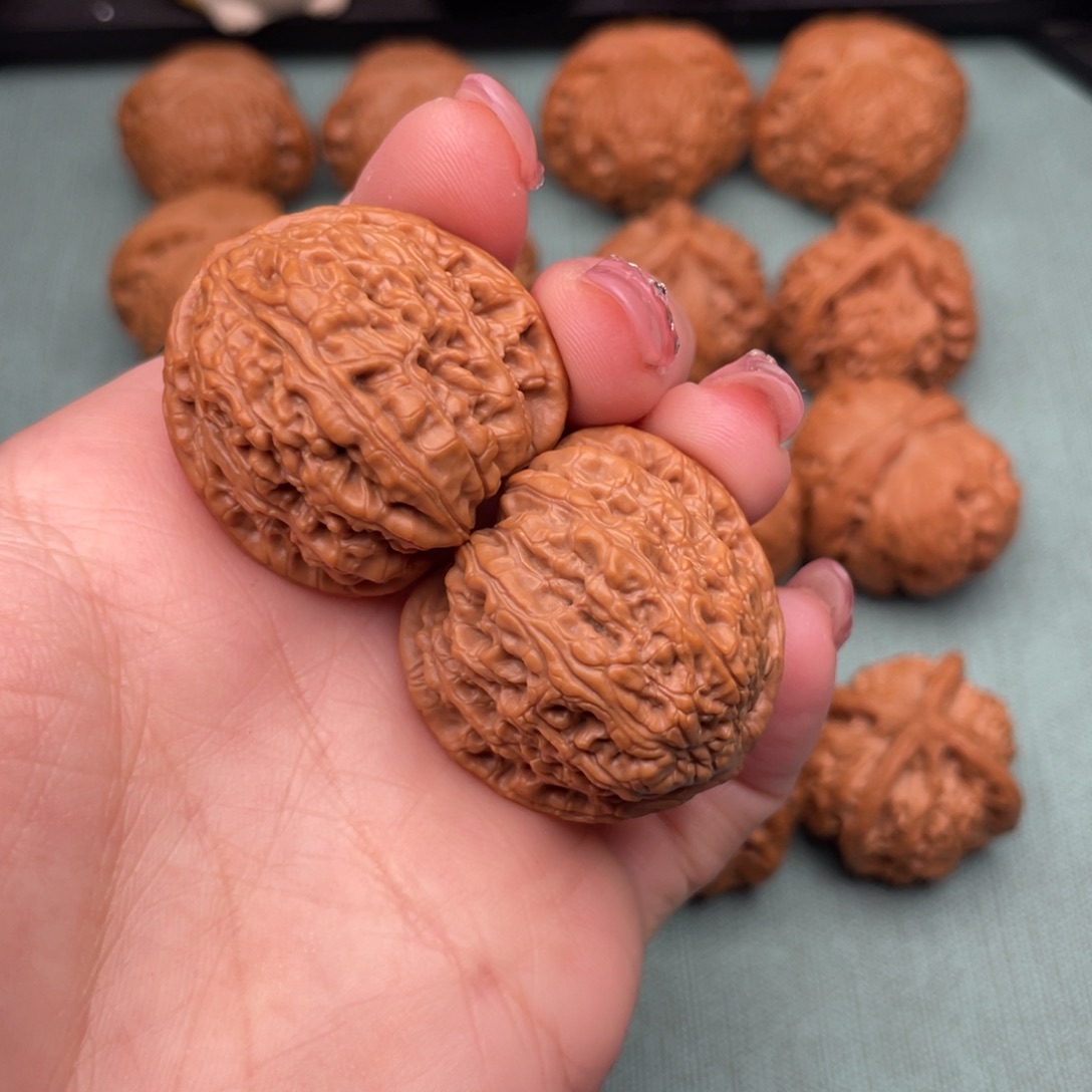 把件文玩核桃全品红宝石33