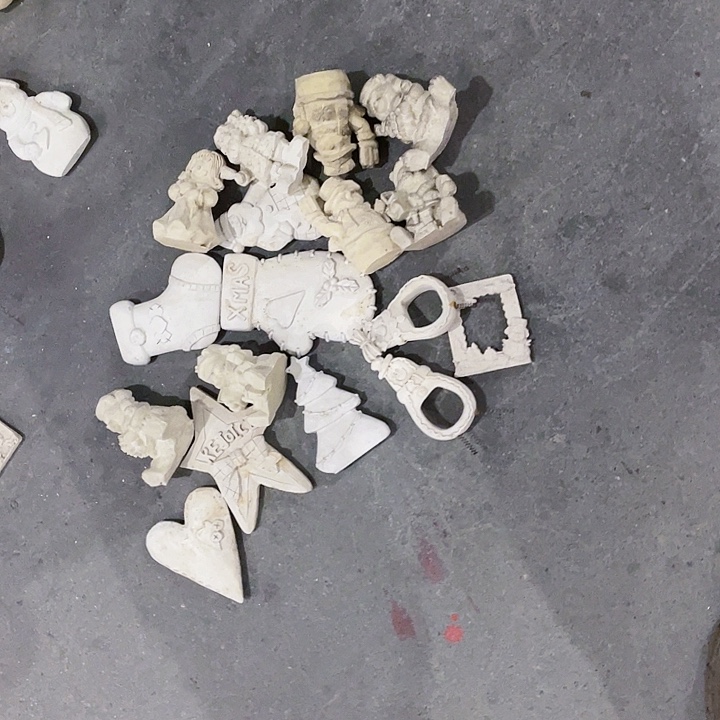 起***妹有机玻璃微瑕。           