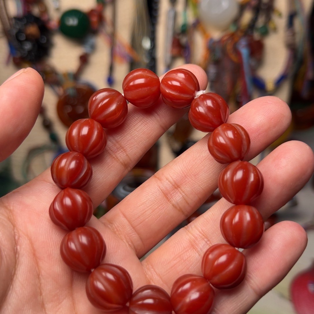 玛瑙/玉髓颈饰未镶嵌