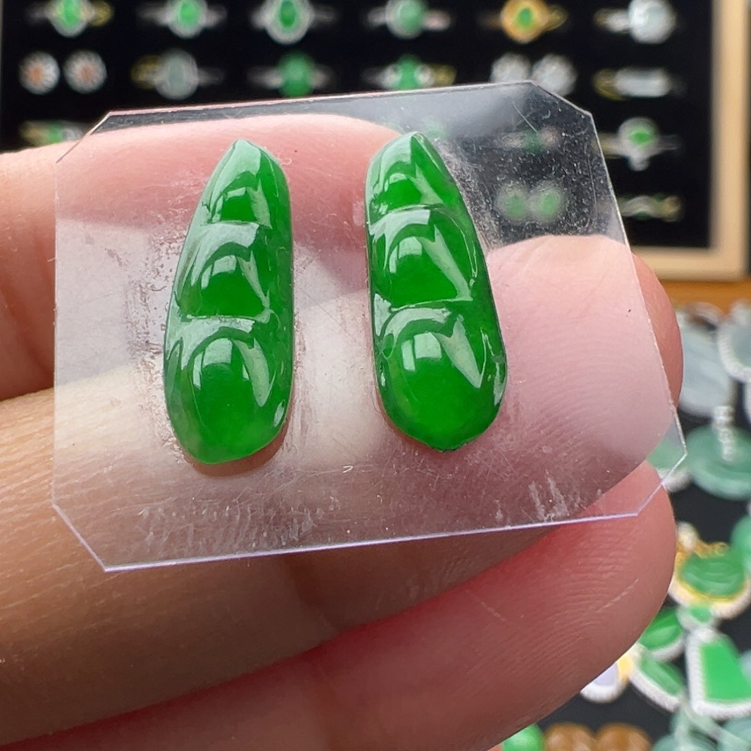 翡翠未镶嵌颈饰豆15.7