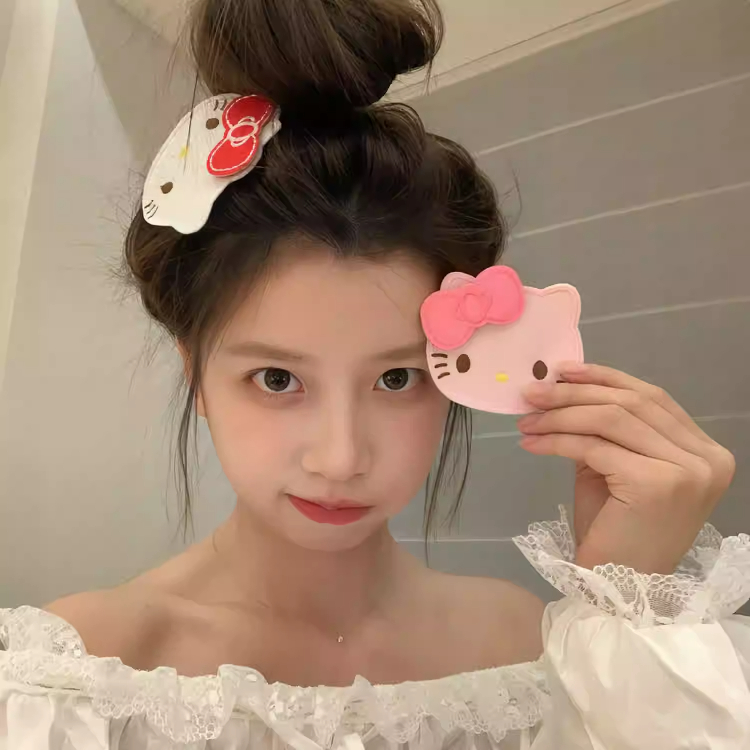 超可爱的KT脑袋！整理碎发魔术贴发卡化妆敷面膜无痕刘海贴粘发贴