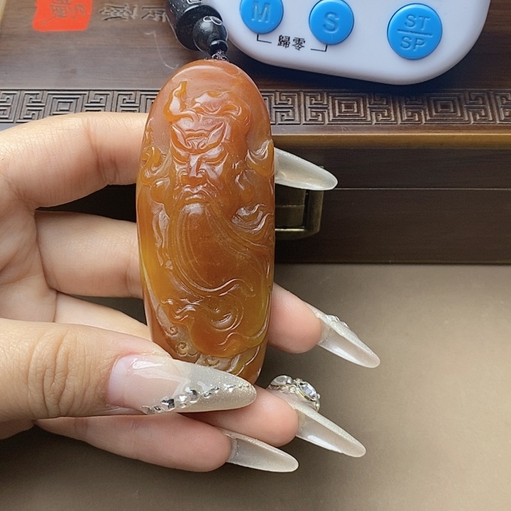 和田玉挂件未镶嵌回***鞋