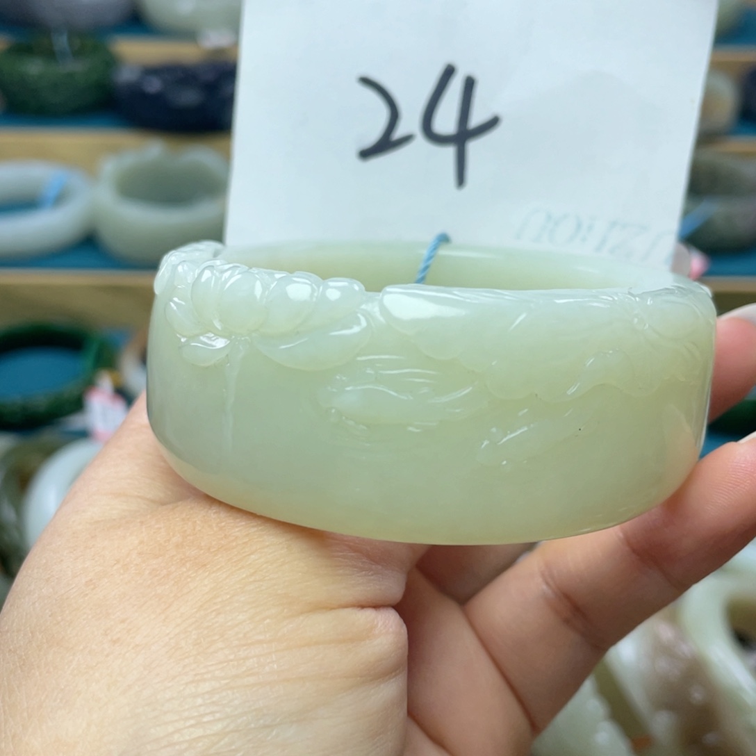 未镶嵌手镯和田玉圈口55