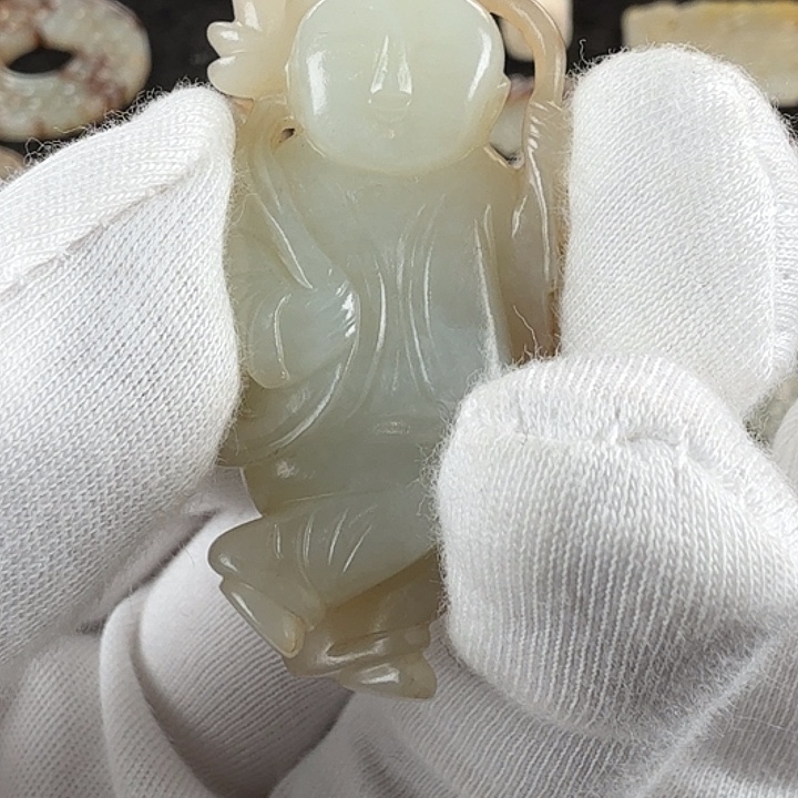 颈饰未镶嵌和田玉（糖玉）糖****8