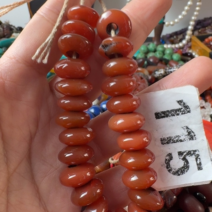 用***6玛瑙/玉髓未镶嵌颈饰