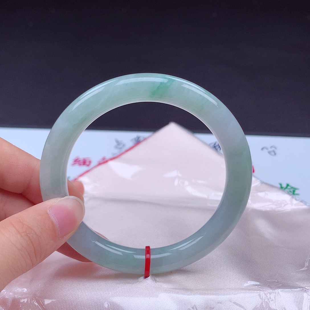 翡翠手镯未镶嵌手镯001741