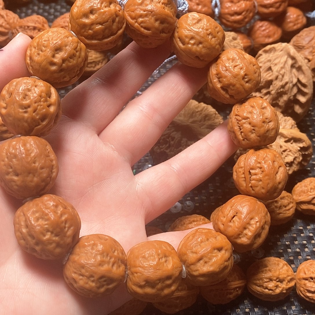文玩核桃手串茄**面龙脊