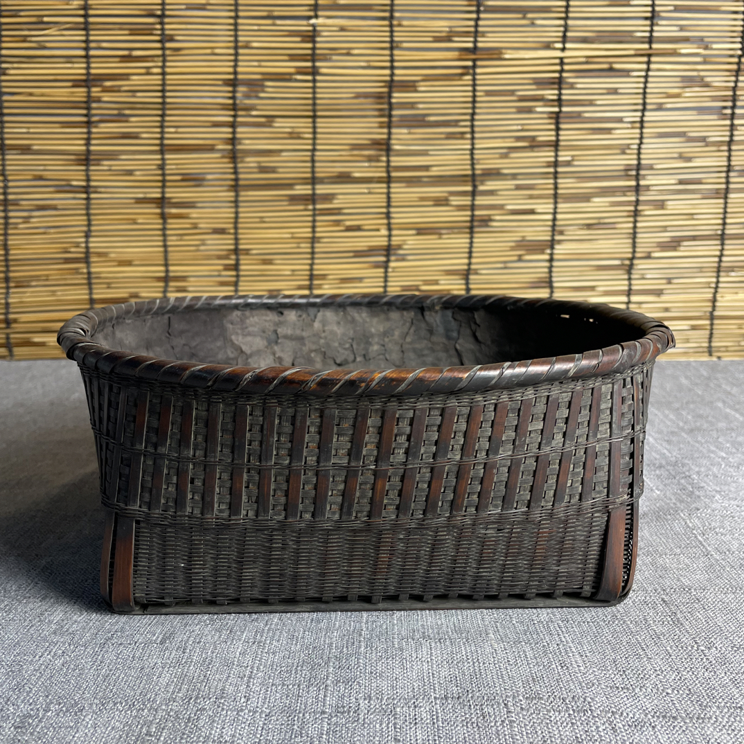 【老竹编炭篓：竹编匠心，岁月包浆的茶道旧藏】