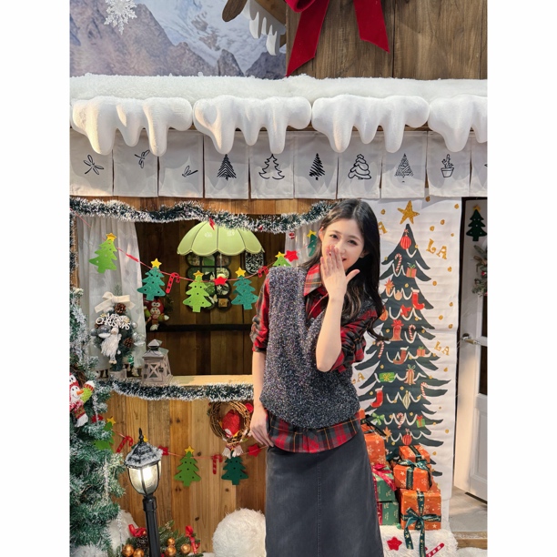 GIRDEAR/哥弟「星尘马甲」新款领极简风时尚百搭套头马甲女1301066