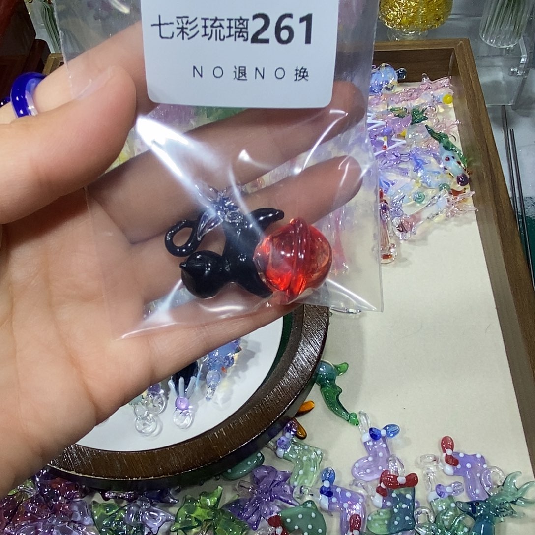 *****颈饰玻璃261星球猫一个