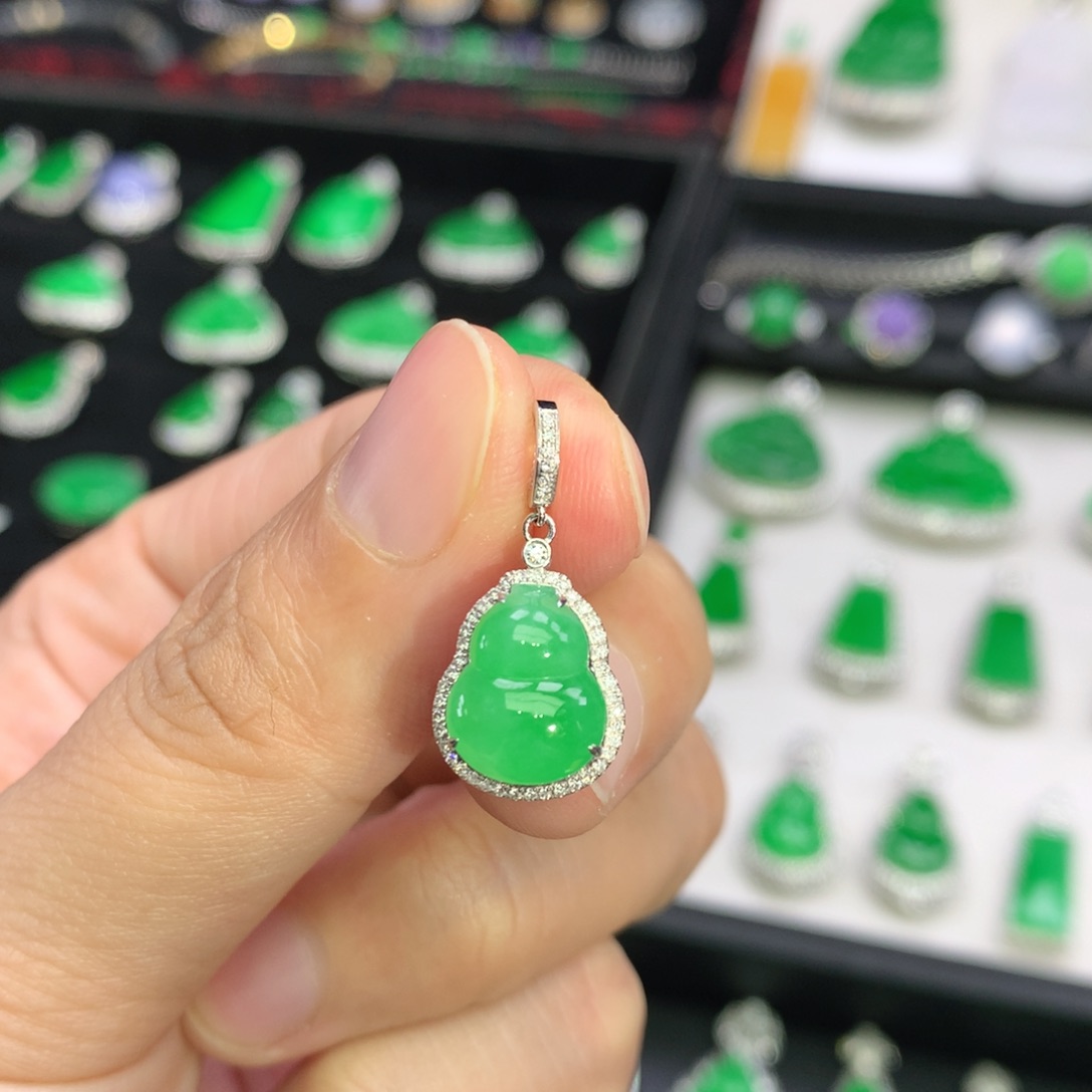 翡翠18K金镶嵌吊坠(不含链)