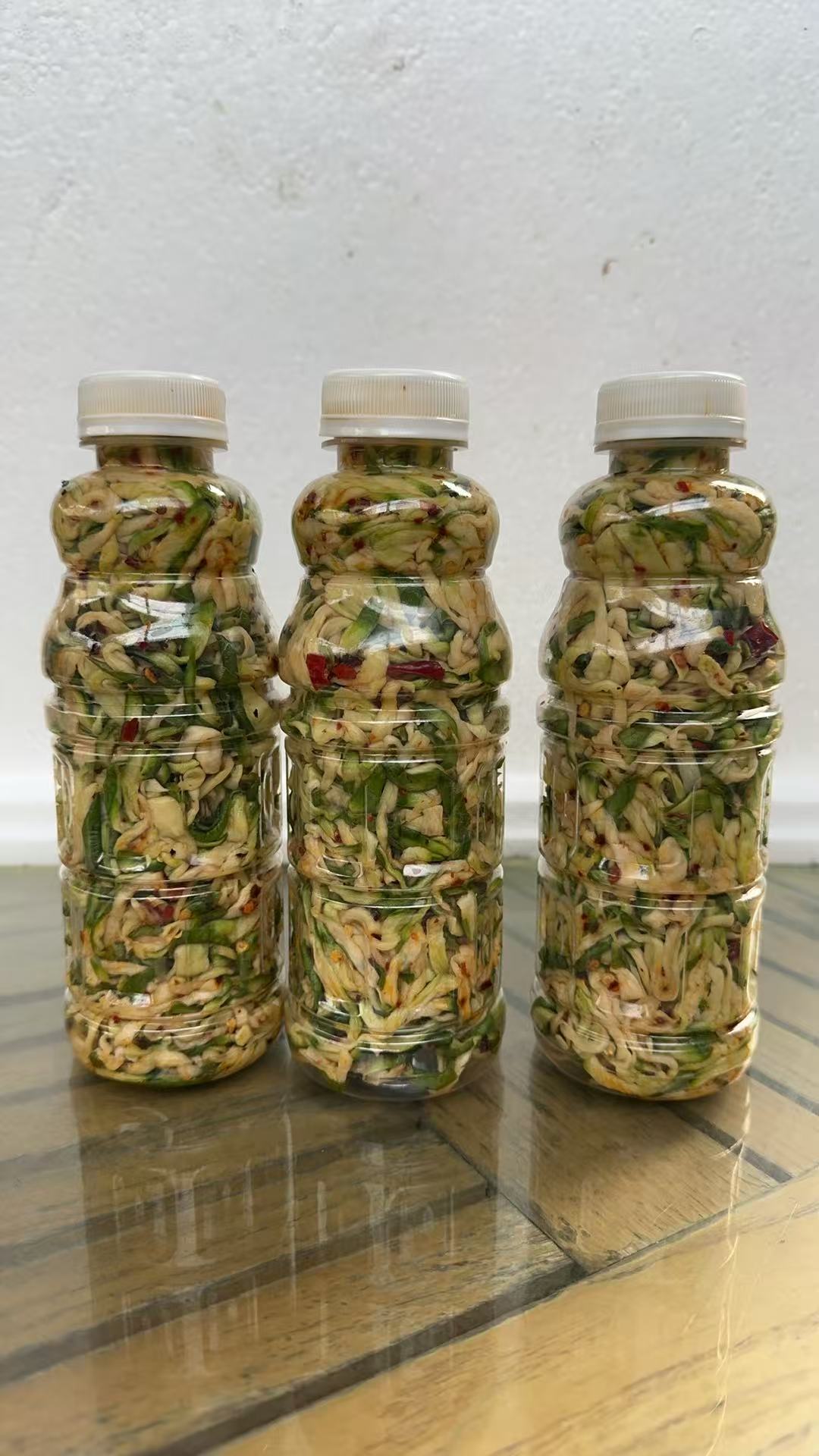 安陆特产萝卜丝（纯手工）香辣可口500g（3瓶起拍）