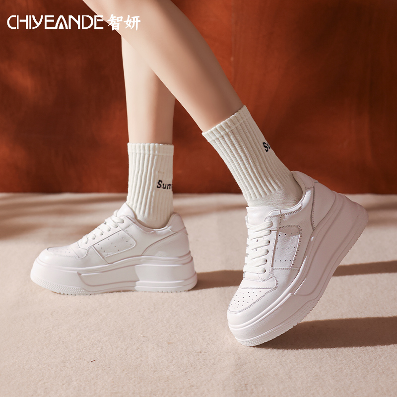厚底小白鞋女款2025新款夏季薄款透气网红爆款百搭休闲鞋真皮板鞋