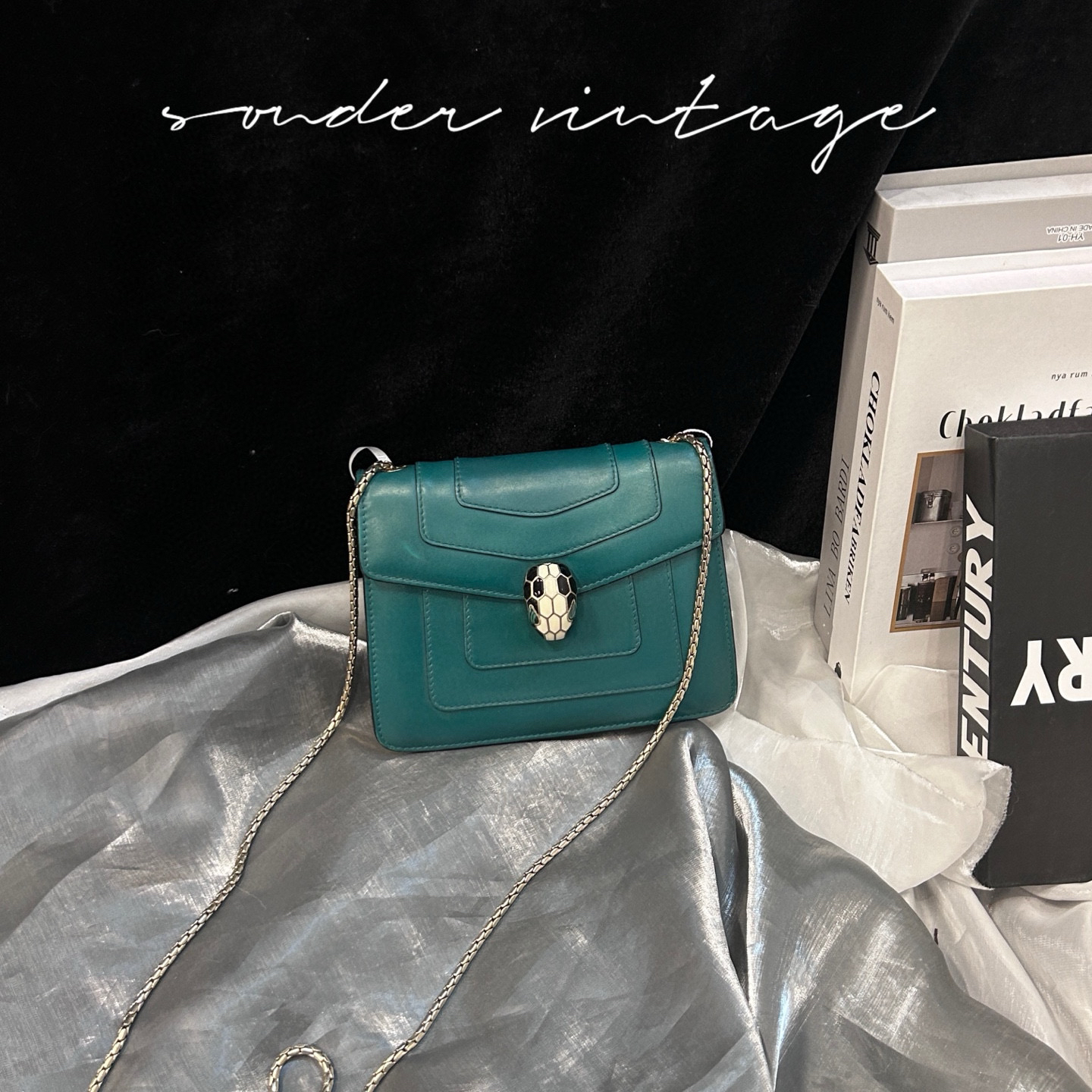 95新 BVLGARI/宝格丽 宝格丽斜挎包